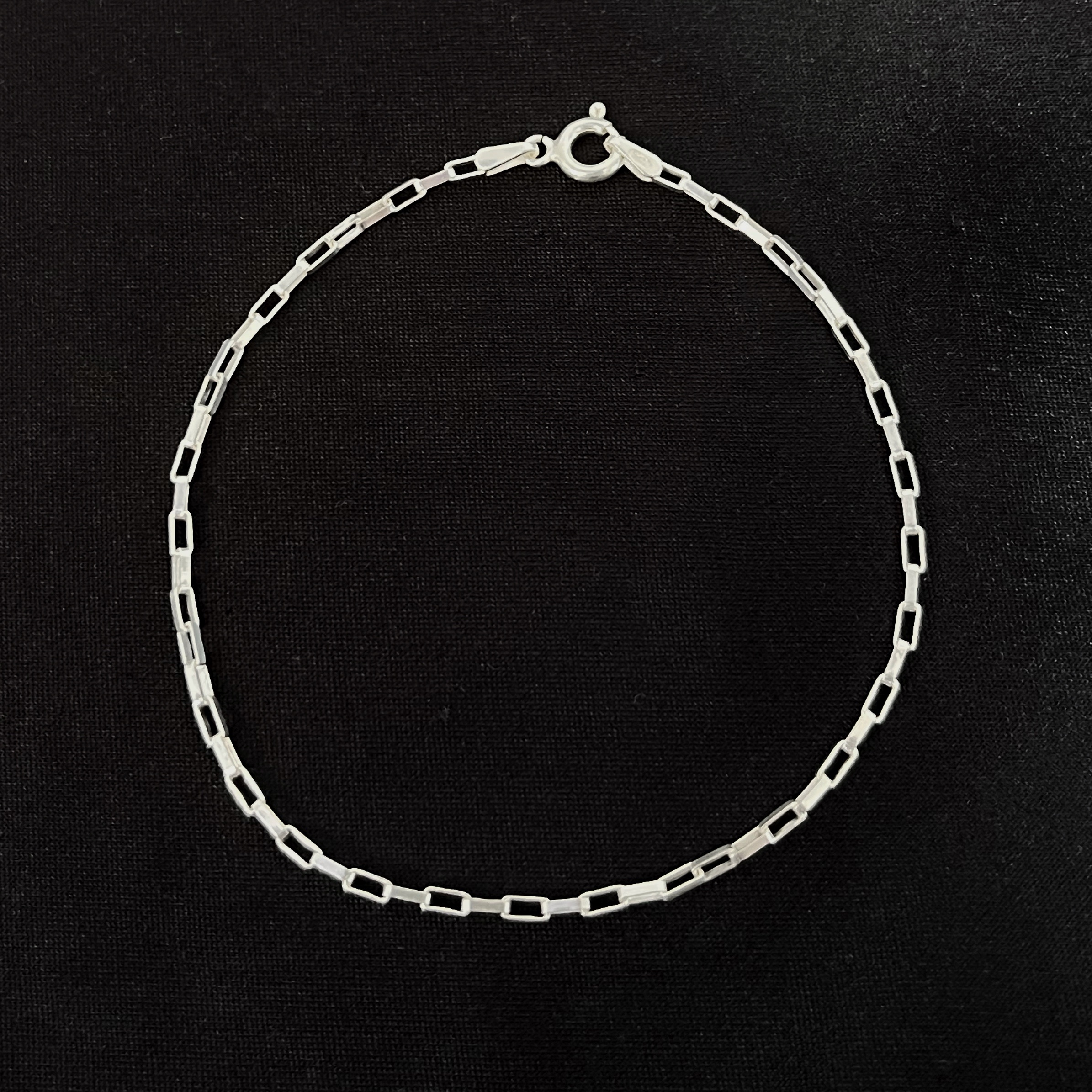 Pulseira cartier alongada
