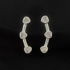 Brinco Cuff Três Corações